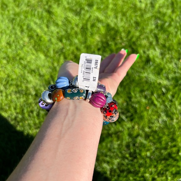 Cookie Lee Set of Beaded Bracelets - Picture 6 of 7